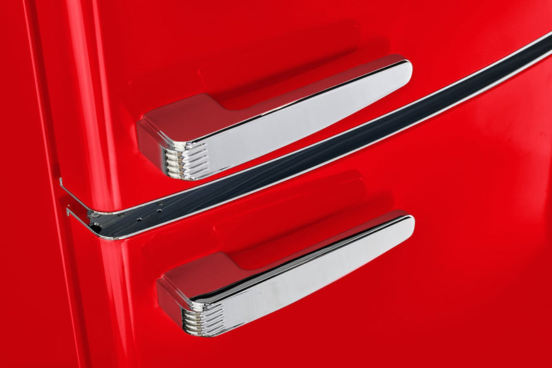 Réfrigérateur Classic Rétro par Unique de 24 po et de 12 pi3 à congélateur inférieur - pomme rouge bonbon - UGP-340L AC R