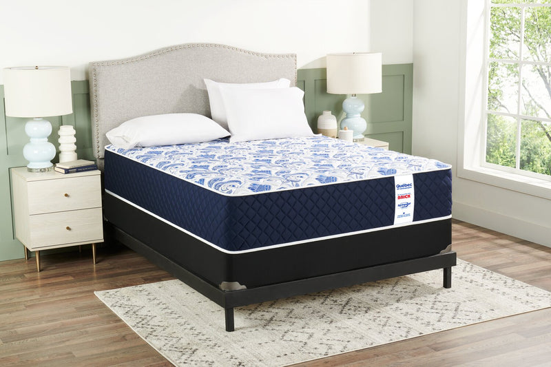 Matelas très ferme à plateau régulier 20e anniversaire au Québec de Springwall pour très grand lit