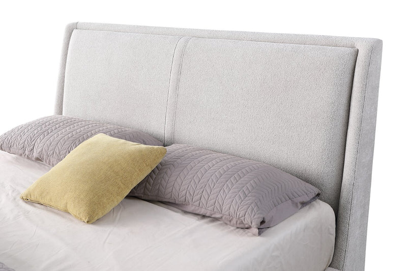 Lit plateforme rembourré Nico en tissu de polyester Taupe avec rangement et levage hydraulique - format très grand lit