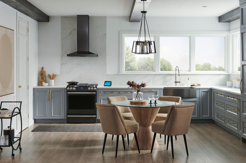 Hotte cheminée pyramidale Broan de 30 po avec technologie Code ReadyMC - EWS1306BLS