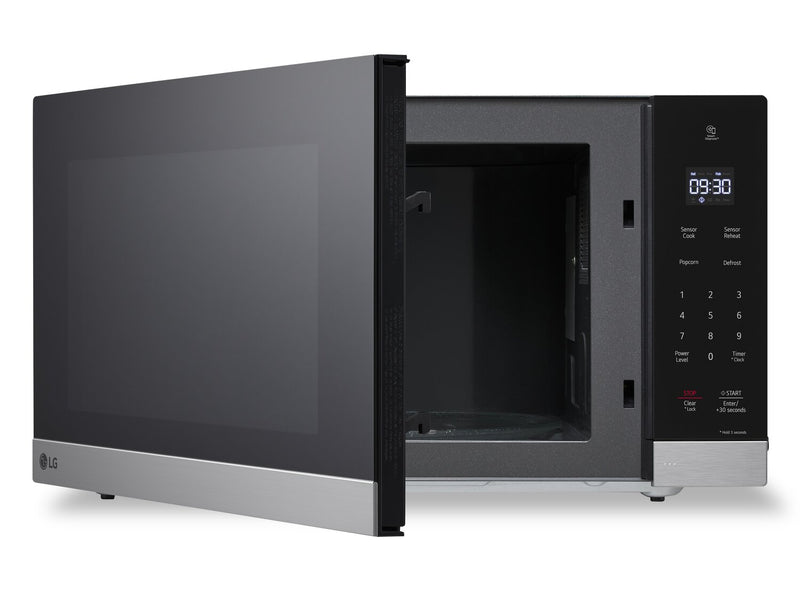 Four à micro-ondes de comptoir LG NeoChefMC de 2 pi3 avec technologie Smart Inverter et cuisson par capteur - MSER2090S