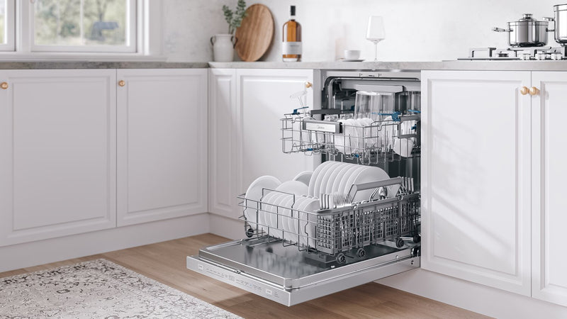 Lave-vaisselle Midea de 24 po avec commandes sur le dessus et séchage total en 3 étapes - acier inoxydable - MDT24P3CST