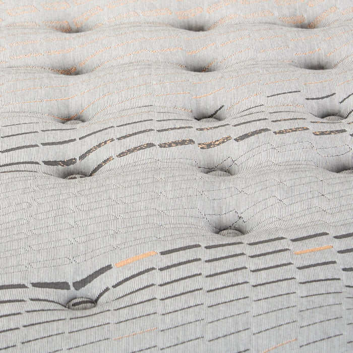 Ensemble Matelas moelleux à Euro-plateau Alora PosturepedicMD Plus de Sealy pour grand lit