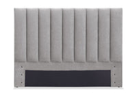  Tête de lit rembourrée Amos en tissu gris en canaux - format grand lit