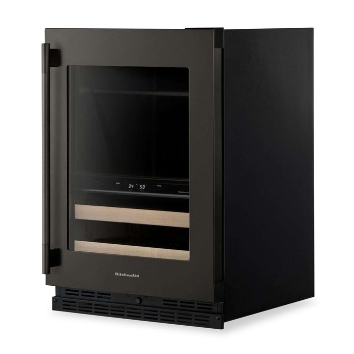 Refroidisseur à boissons KitchenAid de 24 po avec grilles à devant en bois - minerai noir - KUBR524SBE