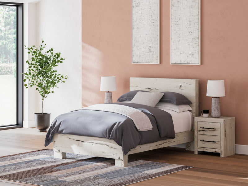 Ensemble de chambre à coucher Derekson 6 pièces blanc rustique avec lit à panneaux, commode, miroir et table de nuit - format lit double