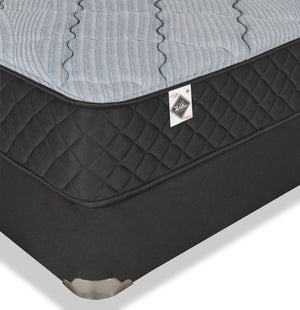 Ensemble Matelas semi-ferme à plateau régulier dans une boîte Red Cedar de Springwall pour grand lit