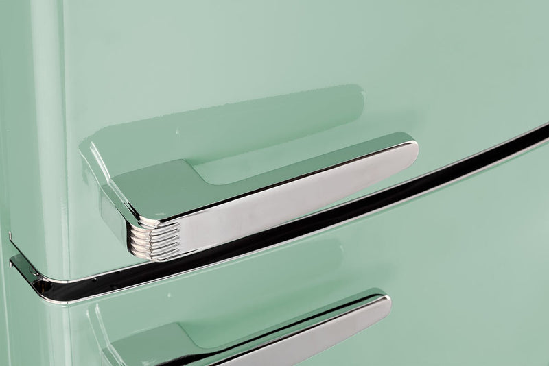 Réfrigérateur Classic Rétro d’Unique de 28 po et de 17 pi3 à congélateur inférieur - vert - UNQ-455L LG AC