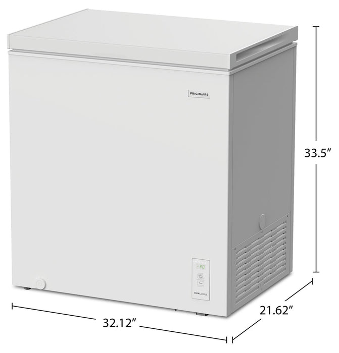 Congélateur coffre convertible en réfrigérateur Frigidaire de 7 pi3 qui convient à une installation dans un garage - FFCS0762AW