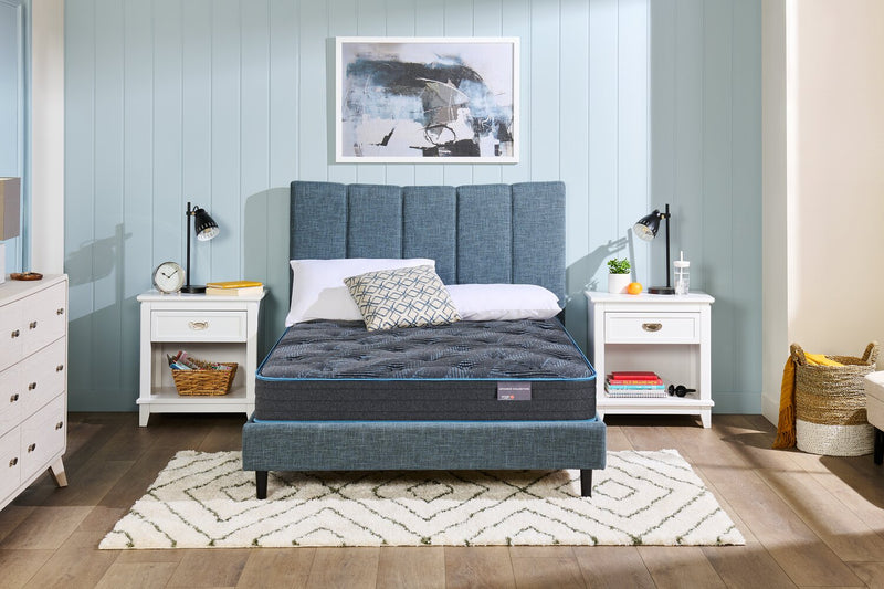 Matelas ferme à plateau régulier Advance Ultra de Springwall pour grand lit 