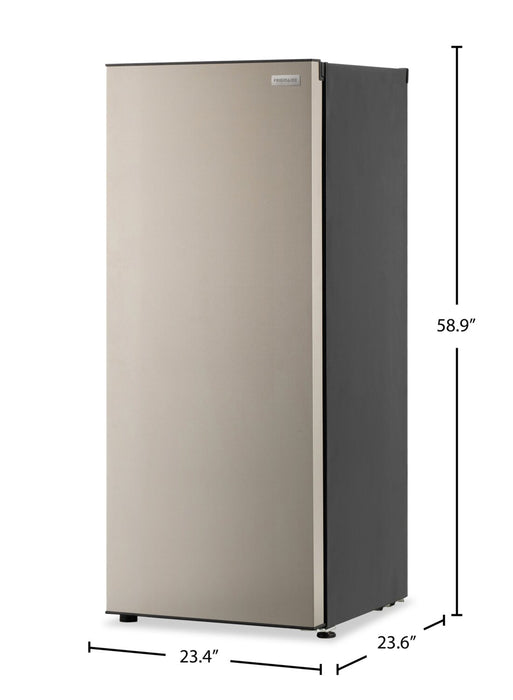 Congélateur vertical convertible Frigidaire de 10 pi3 qui convient à une installation dans un garage - EFRF1059