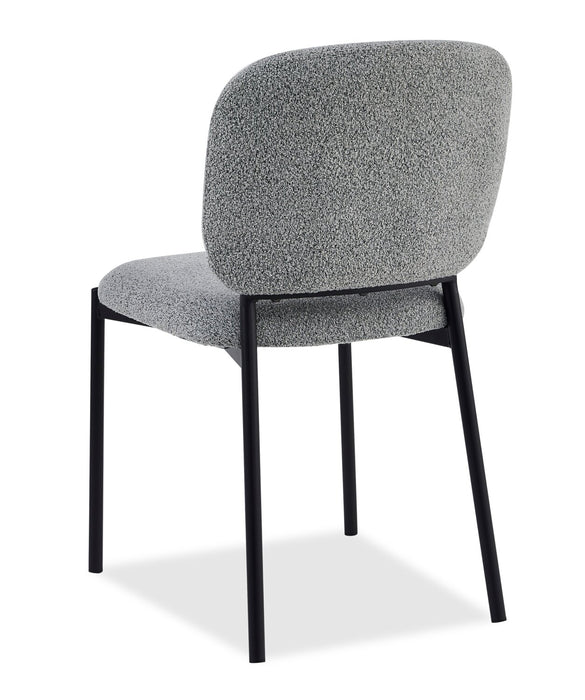 Chaise de salle à manger Luka en tissu bouclé et en métal - grise