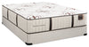 Matelas ferme luxueux à plateau régulier Allianz de Stearns & Foster pour grand lit