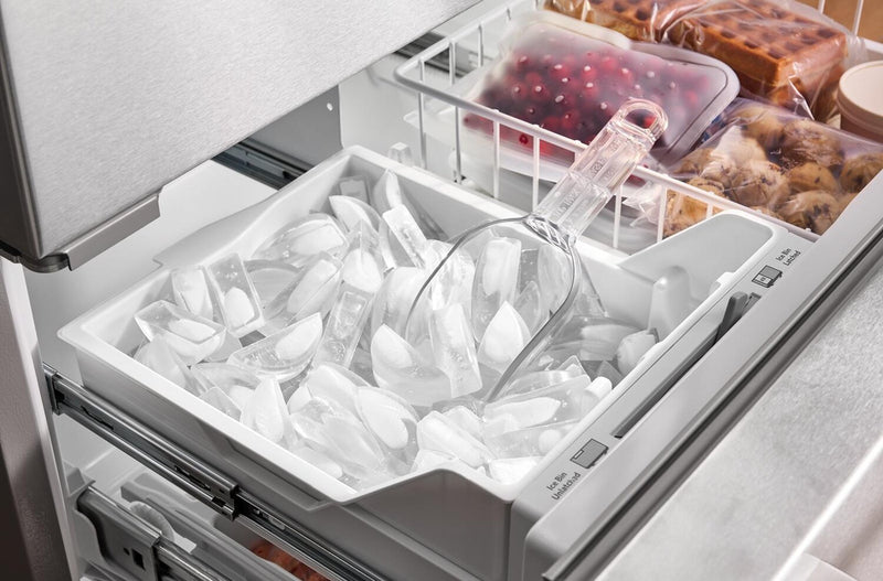 Réfrigérateur KitchenAid de 22 pi³ à portes françaises - acier inoxydable PrintShieldMC - KRFC136TPS