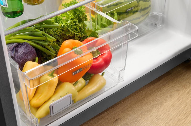 Réfrigérateur Whirlpool de 19 pi³ et de 29,5 po à congélateur supérieur - acier inoxydable résistant aux traces de doigts - WRTX5419SZ 