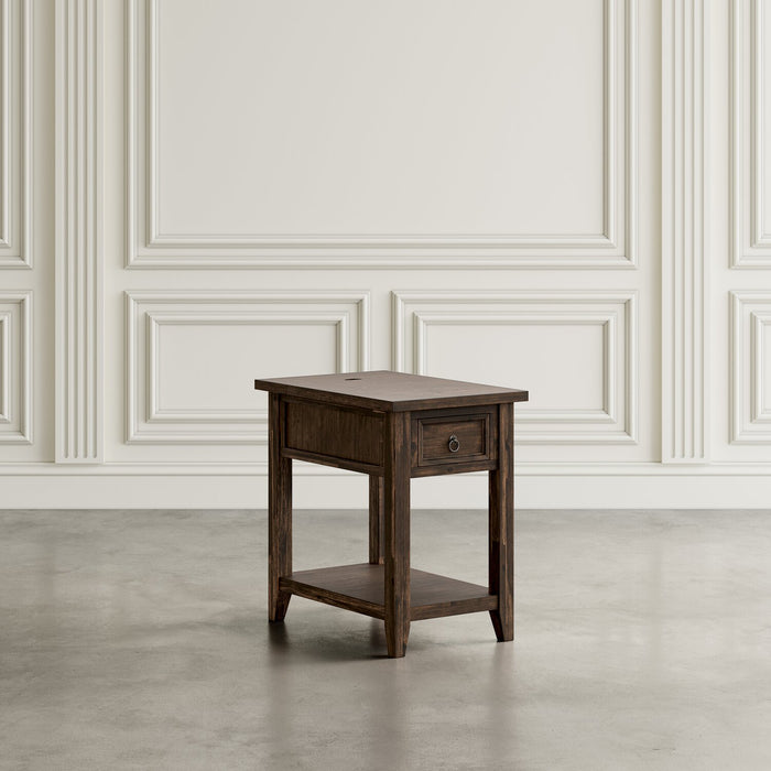 Table de fauteuil Branson de 16 po avec rangement, tablette et port USB - brun foncé