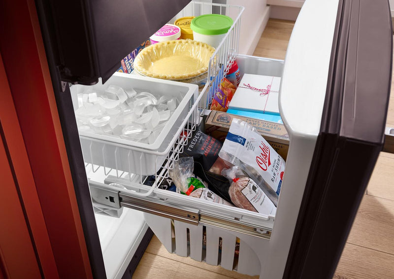 Réfrigérateur KitchenAid de 36 po et de 20 pi3 de profondeur comptoir à portes françaises - acier inoxydable noir - KRFC136RBS