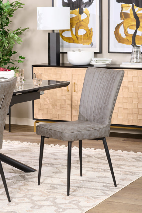 Chaise de salle à manger Tavo en tissu de microfibre de polyester et en métal - grise