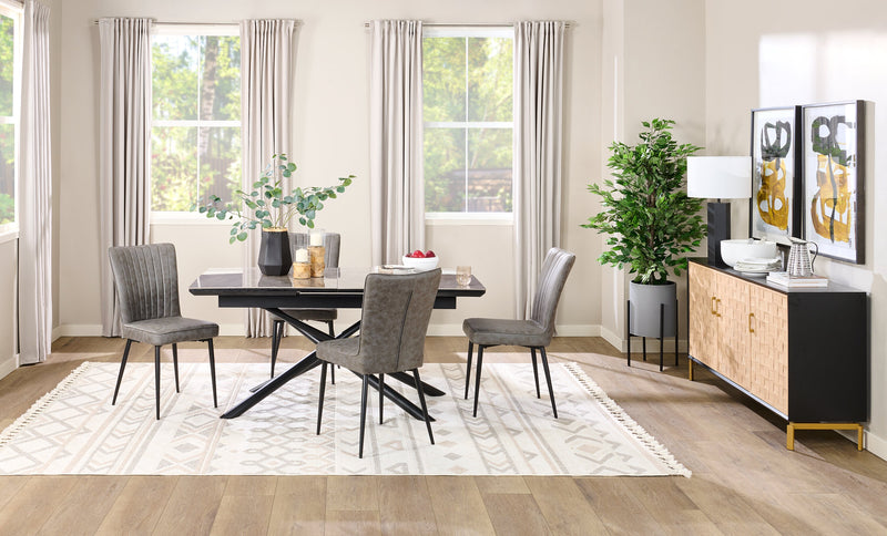 Chaise de salle à manger Tavo en tissu de microfibre de polyester et en métal - grise