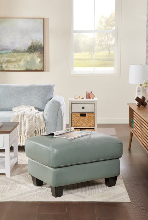 Pouf Vita de Château d’Ax de 31 po en cuir 100 % véritable avec coutures à motif de diamant et pattes en bois - vert écume de mer