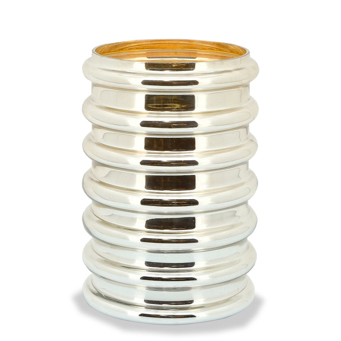 Vase doré en forme de coquille de 9 po