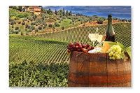 White Wine with Barrel on Vineyard 28 po x 42 po : Oeuvre d’art murale en panneau de tissu sans cadre