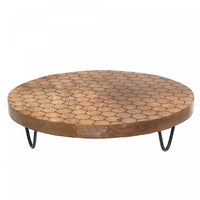 Assiette à gâteau sur pied, ronde de 12 po en manguier à motifs d’hexagones