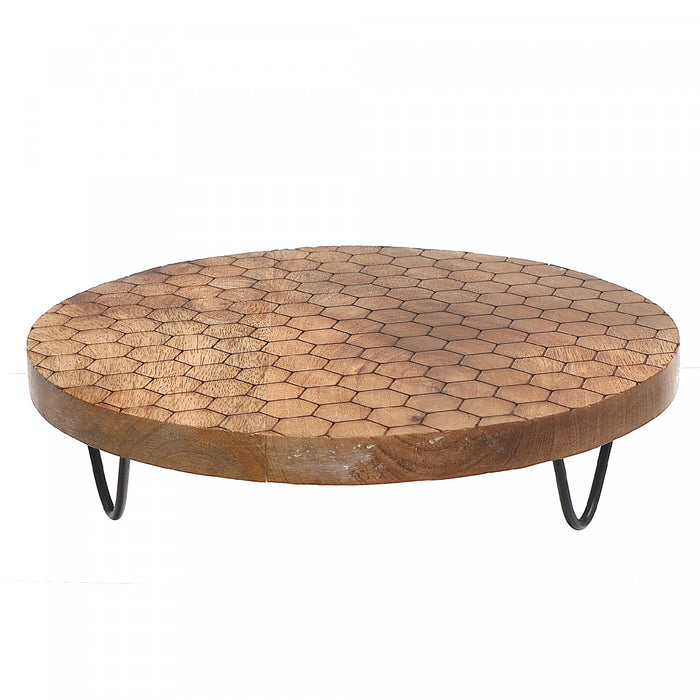 Assiette à gâteau sur pied, ronde de 12 po en manguier à motifs d’hexagones