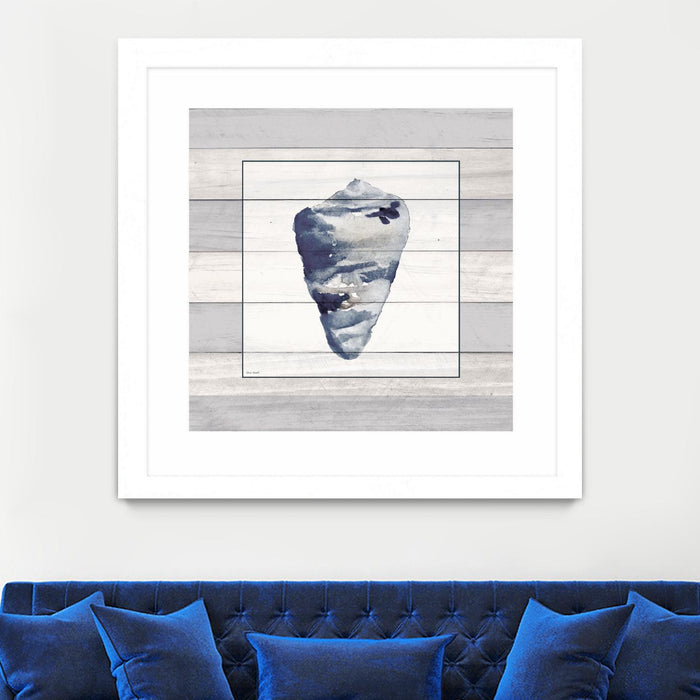 Œuvre d’art murale encadrée blanche et mate « Muted Blue Shell On Wood » 36 x 36