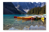  Canoes On Moraine Lake 24 po x 36 po : Cadre d'art mural et panneau de tissu