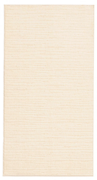 Carpette Eadda ivoire 2 pi 8 po x 4 pi 11 po