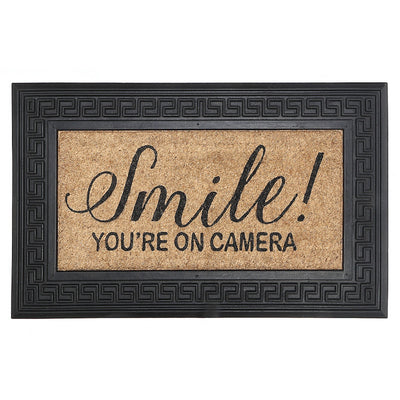 Rubber & Coir Smile You're on Camera Floormat|Tapis de plancher « Smile You’re on Camera » en caoutchouc et tapis-brosse