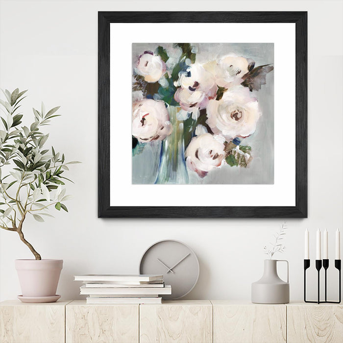 Œuvre d’art murale encadrée noire et mate « Pale Pink Bouquet I » 30 x 30