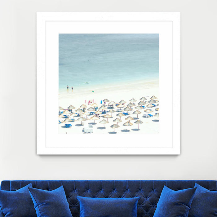 Œuvre d’art murale encadrée blanche et mate « Sesimbra I » 36 x 36