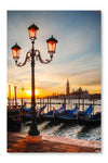  Gondolas Floating In The Grand Canal 16 po x 24 po : Cadre d'art mural et panneau de tissu