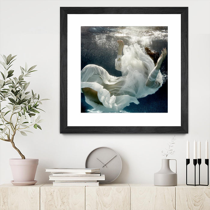 Œuvre d’art murale encadrée noire et mate « Float 3 » 30 x 30