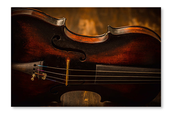  Detail Of Old Violin In Vinstage Style On Wood Background 28 po x 42 po : Cadre d'art mural et panneau de tissu