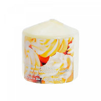 Chandelle pilier parfumée de 2,75 po x 3 po à arôme de crème au beurre à la vanille - ensemble de 4 chandelles