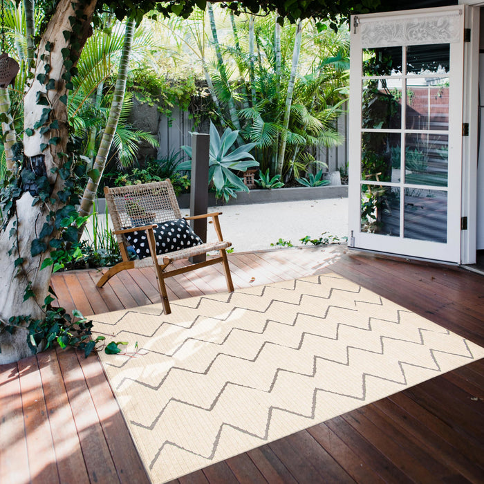 Carpette Kimi ivoire 3 pi 11 po x 5 pi 7 po