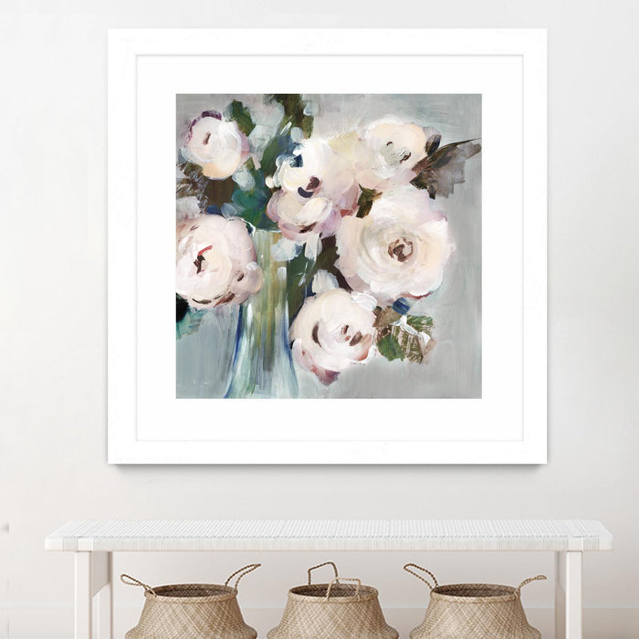 Œuvre d’art murale encadrée blanche et mate « Pale Pink Bouquet I » 30 x 30