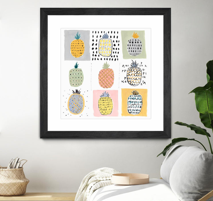 Œuvre d’art murale encadrée noire et mate « Nine Pineapples » 36 x 36