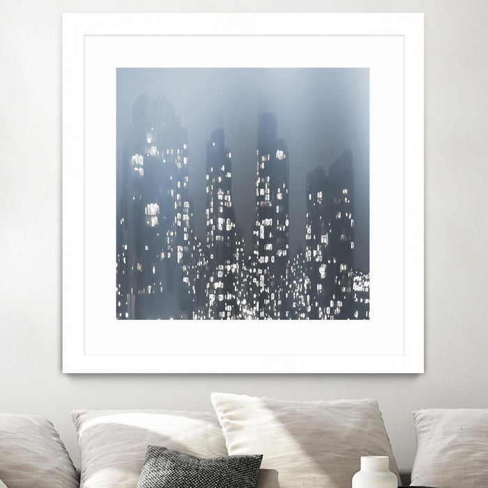 Œuvre d’art murale encadrée blanche et mate « Dark City » 36 x 36