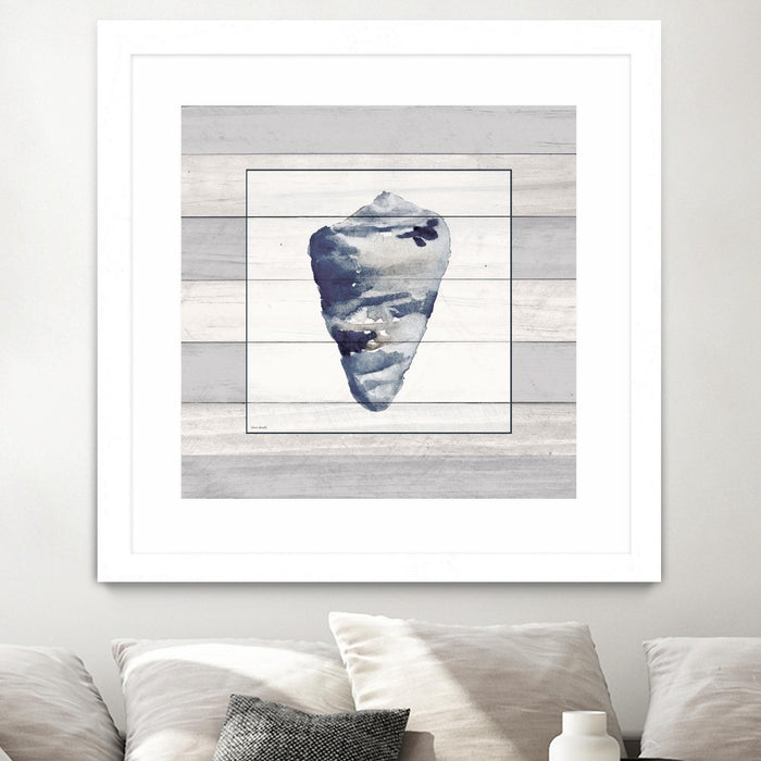 Œuvre d’art murale encadrée blanche et mate « Muted Blue Shell On Wood » 30 x 30