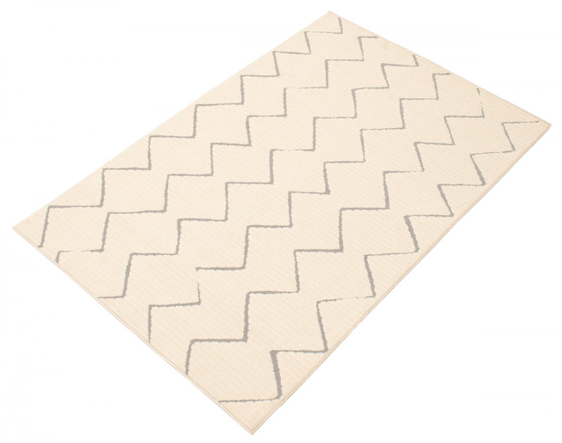 Carpette Kimi ivoire 3 pi 11 po x 5 pi 7 po
