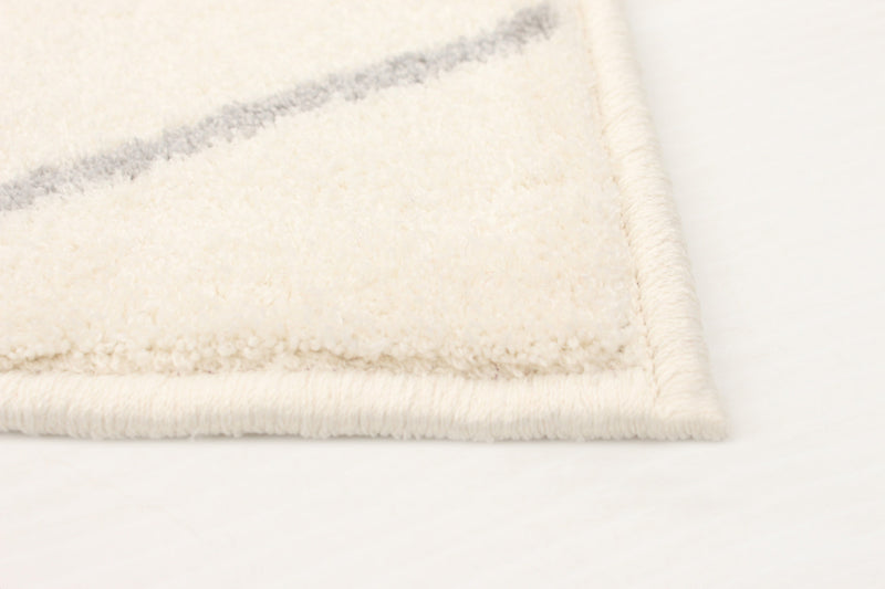 Carpette August blanchegrise 6 pi 7 po x 9 pi 6 po