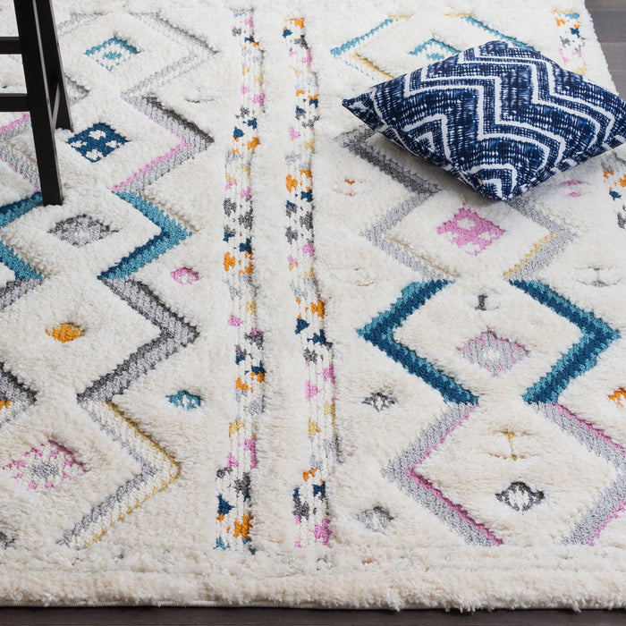 Carpette Lola à motifs de chevrons 5 x 8