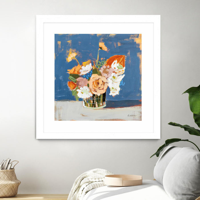 Œuvre d’art murale encadrée blanche et mate « Peach And White Bouquet » 30 x 30