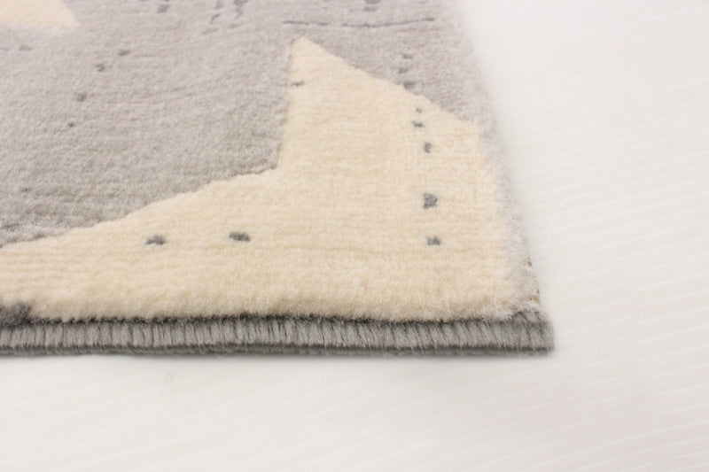 Carpette Ira gris clair 5 pi 3 po x 7 pi 7 po