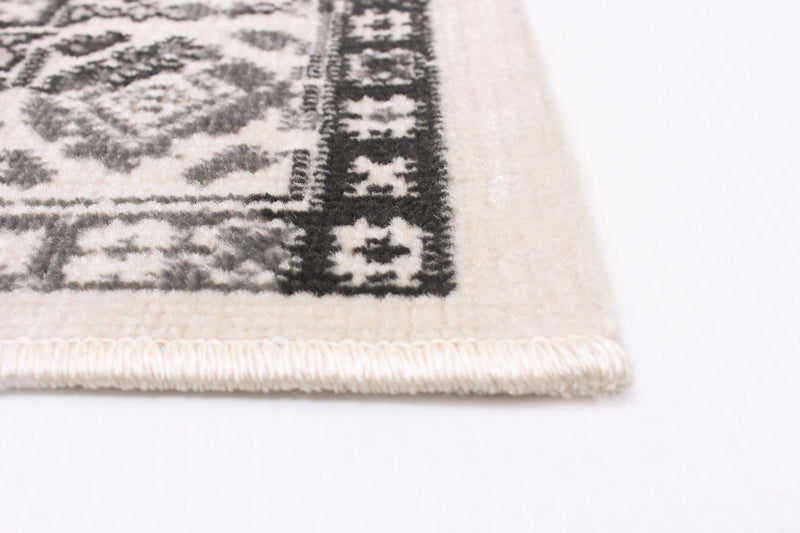 Carpette Jedda grise 2 pi 8 po x 4 pi 11 po