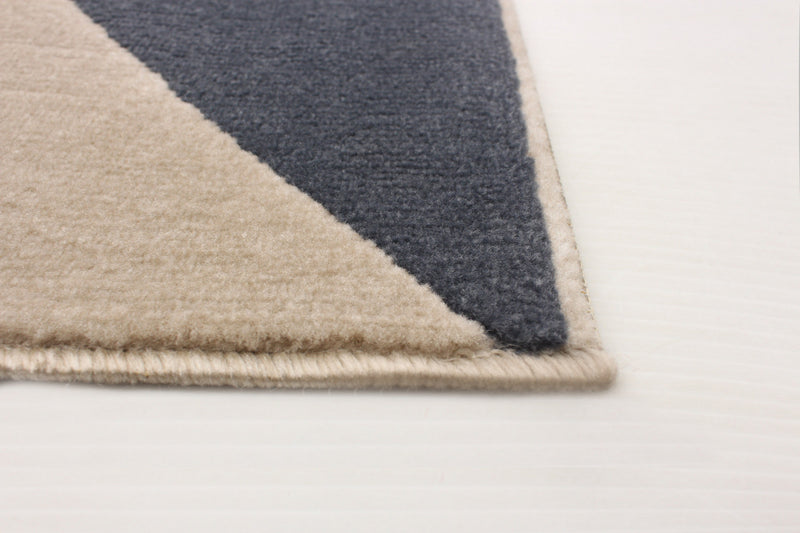 Carpette Nuria bleue 5 pi 3 po x 7 pi 7 po